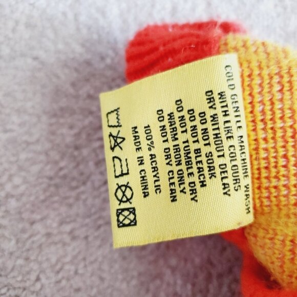 Vegemite Novelty Rare Kids Fair Isle Quirky Pop Culture Sweater 12 - Picture 8 of 9